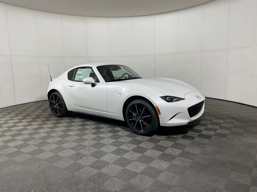 2025 Mazda MX-5 Miata RF Grand Touring - Photo 2