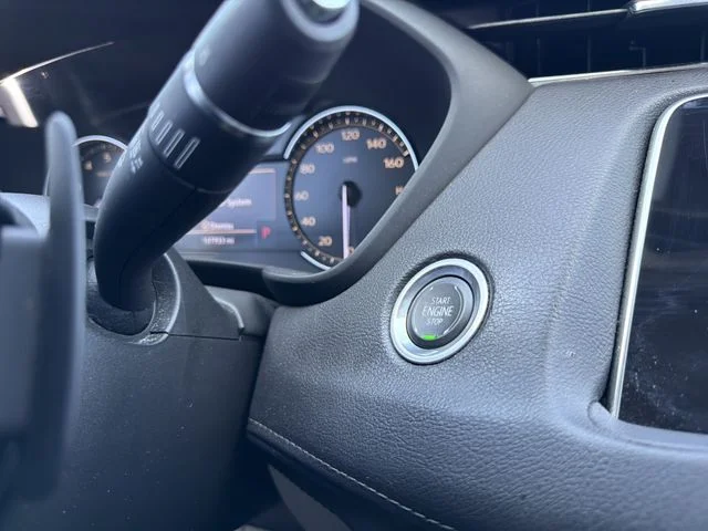 Used 2019 Silver Cadillac Luxury image 24