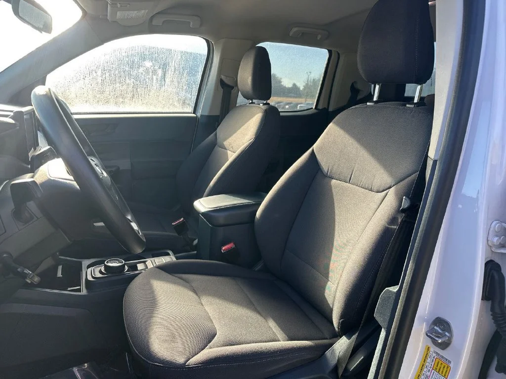 Used 2022 White Ford XL image 3