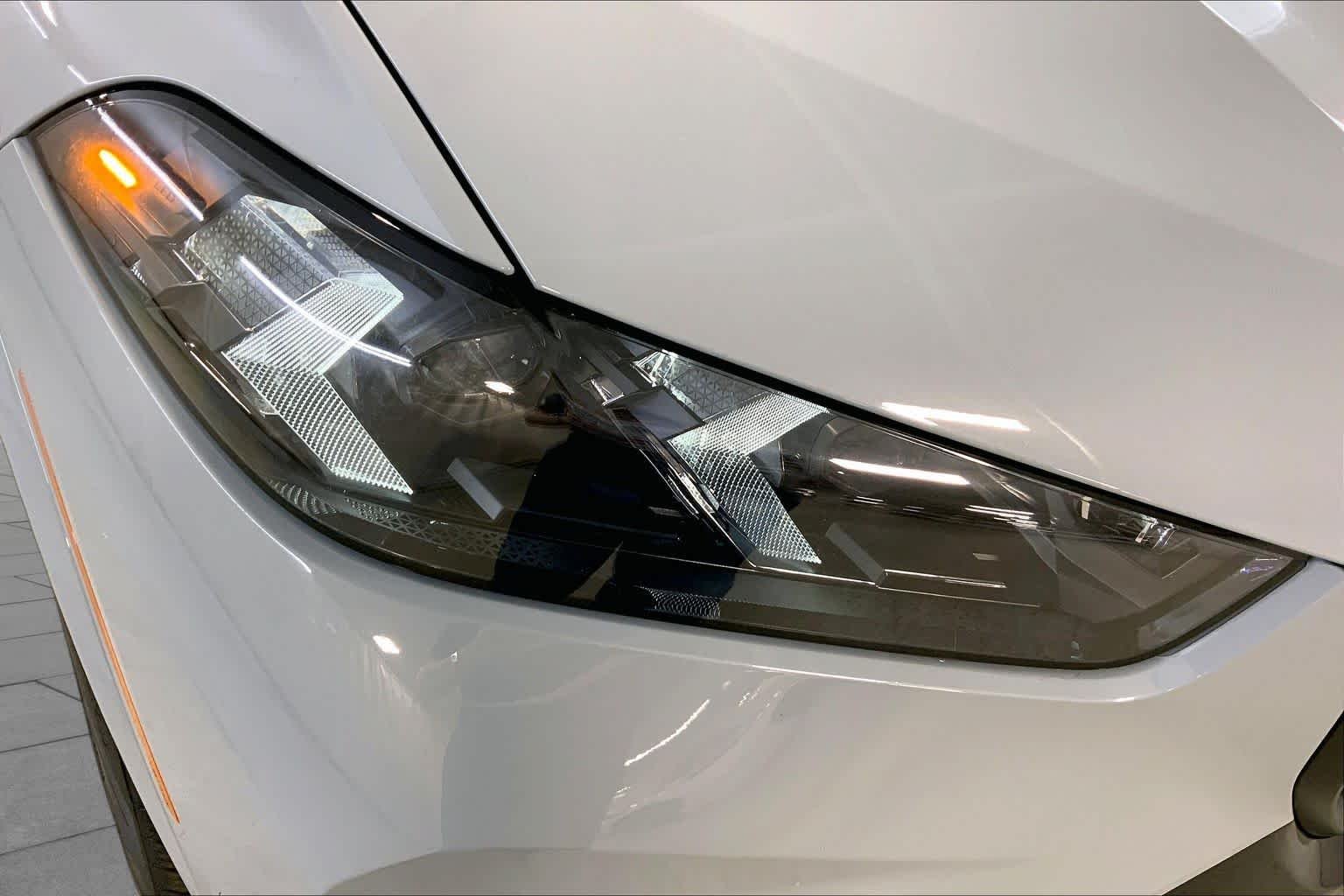 New 2026 Brooklyn Grey Metallic BMW xDrive40i image 13