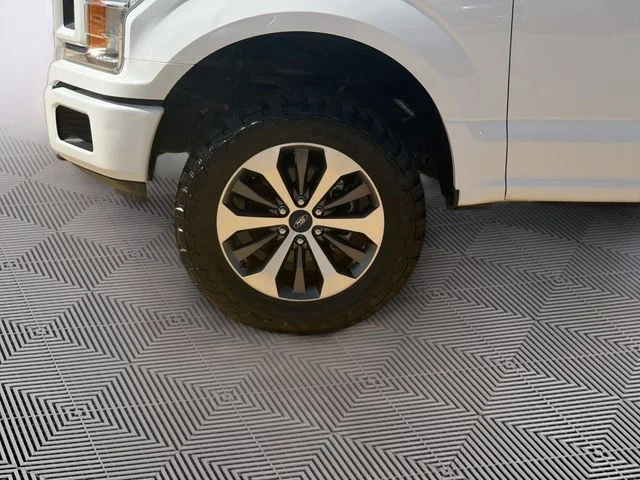 Used 2020 Oxford White Ford XL image 31