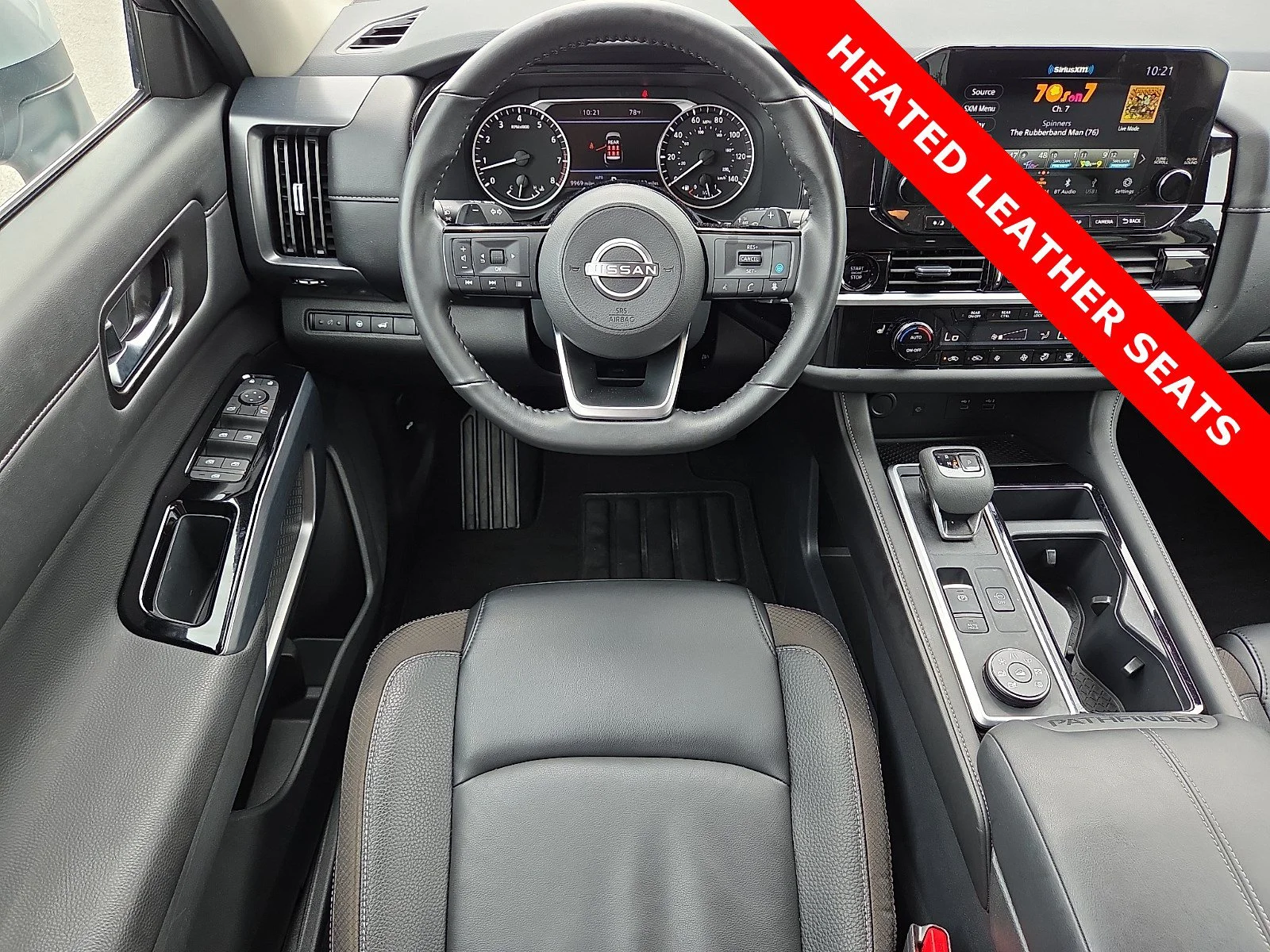 Used 2025 Brilliant Silver Metallic Nissan SL image 13