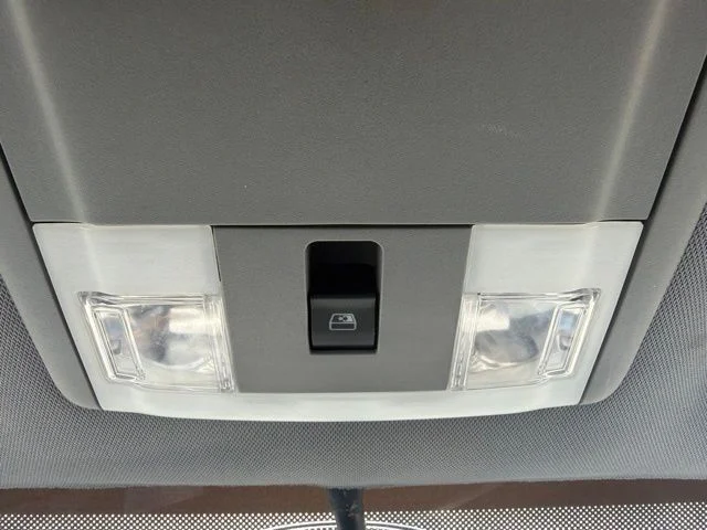 Used 2014 Black Ford XLT image 23