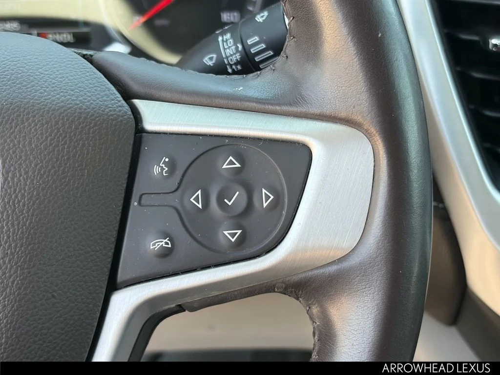 Used 2018 White GMC SLT-2 image 15