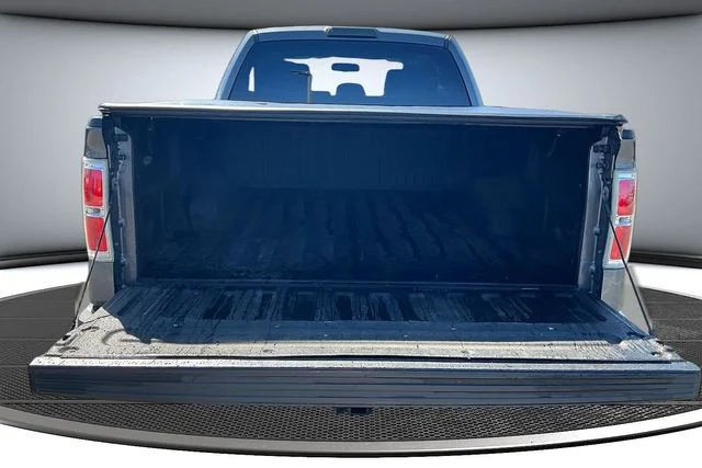 Used 2013 Gray Ford XLT image 7