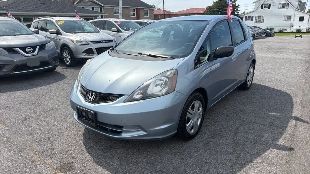 Used 2010  Honda Base image 2