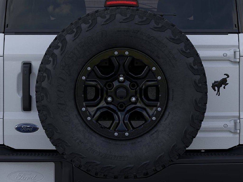 New 2026 Oxford White Ford Badlands® image 24