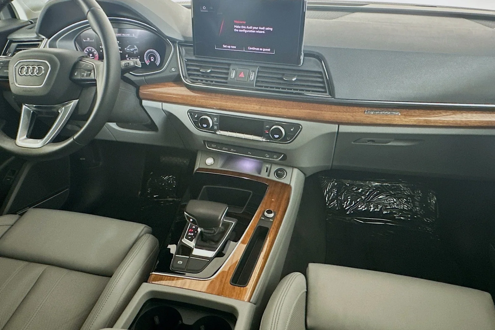 Used 2023 Florett Silver Metallic Audi S line Premium Plus image 6