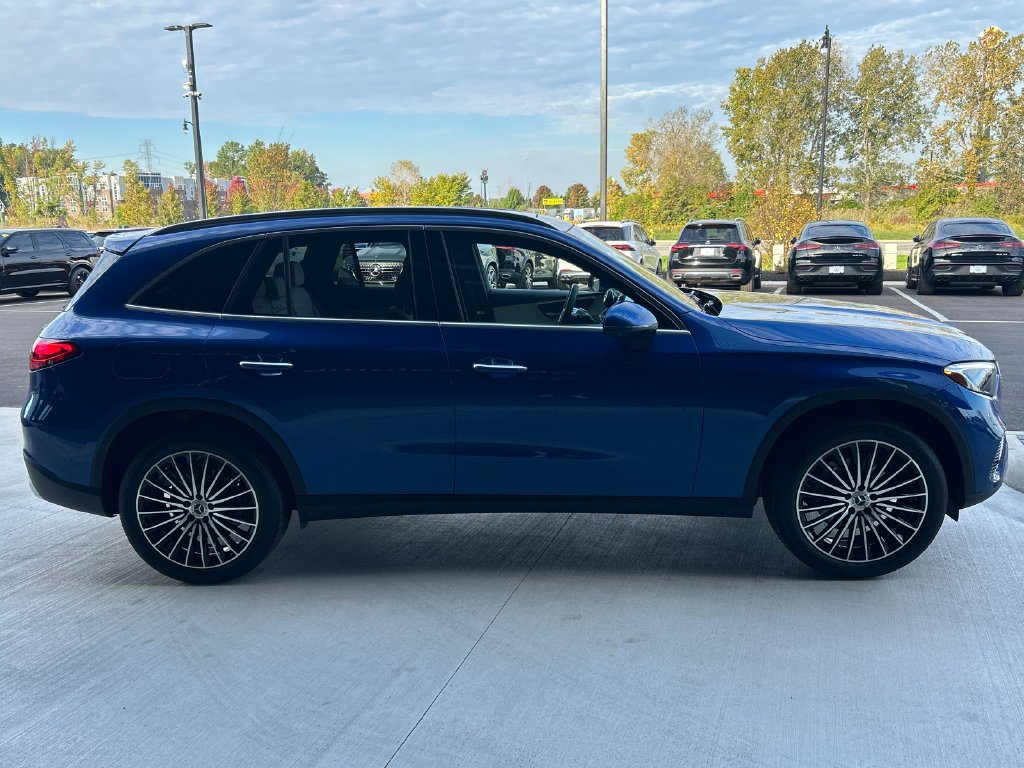 New 2026 Starling Blue Metallic Mercedes-Benz GLC 300 image 46