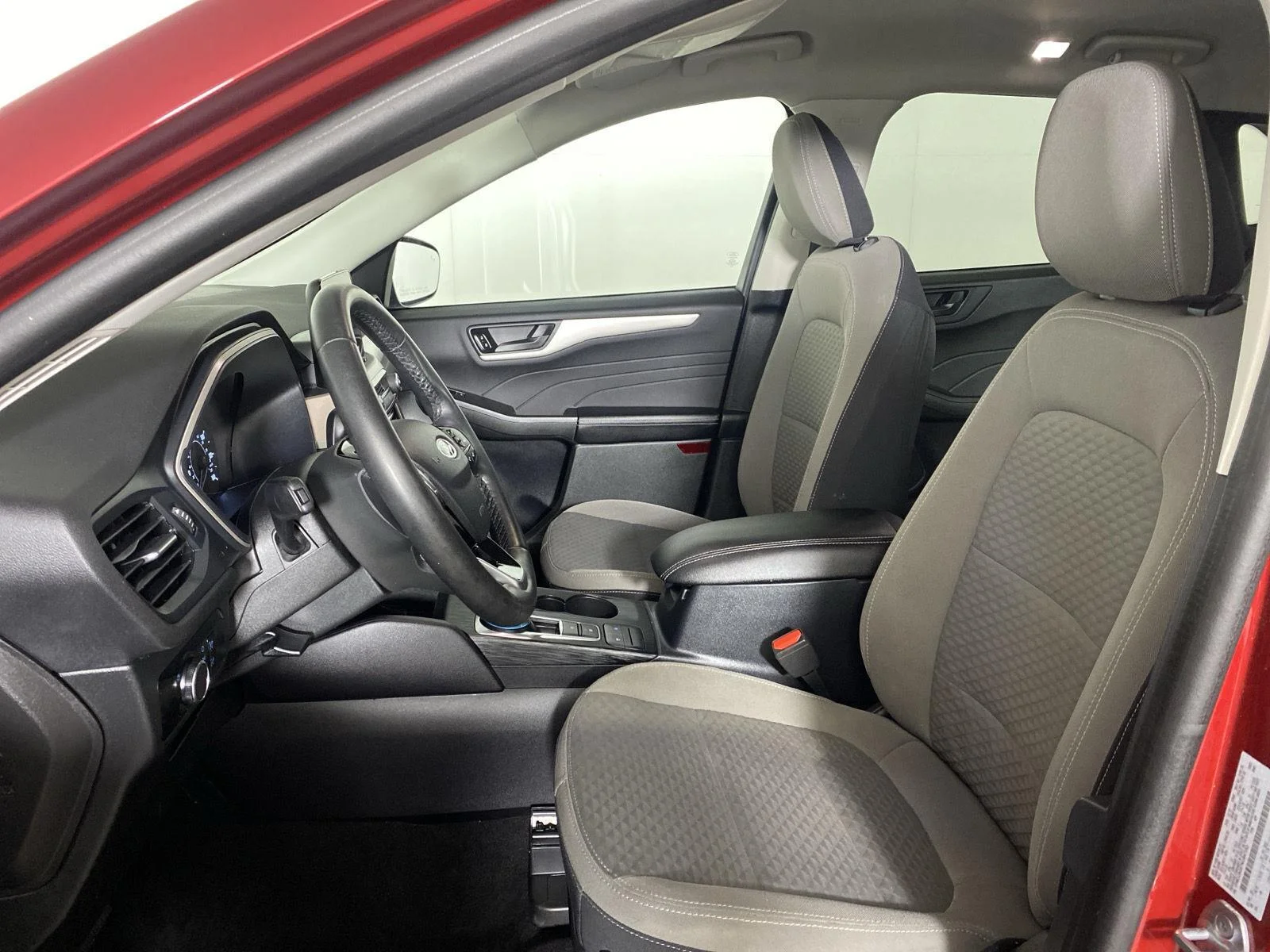 Used 2022 Rapid Red Metallic Tinted Clearcoat Ford  image 20