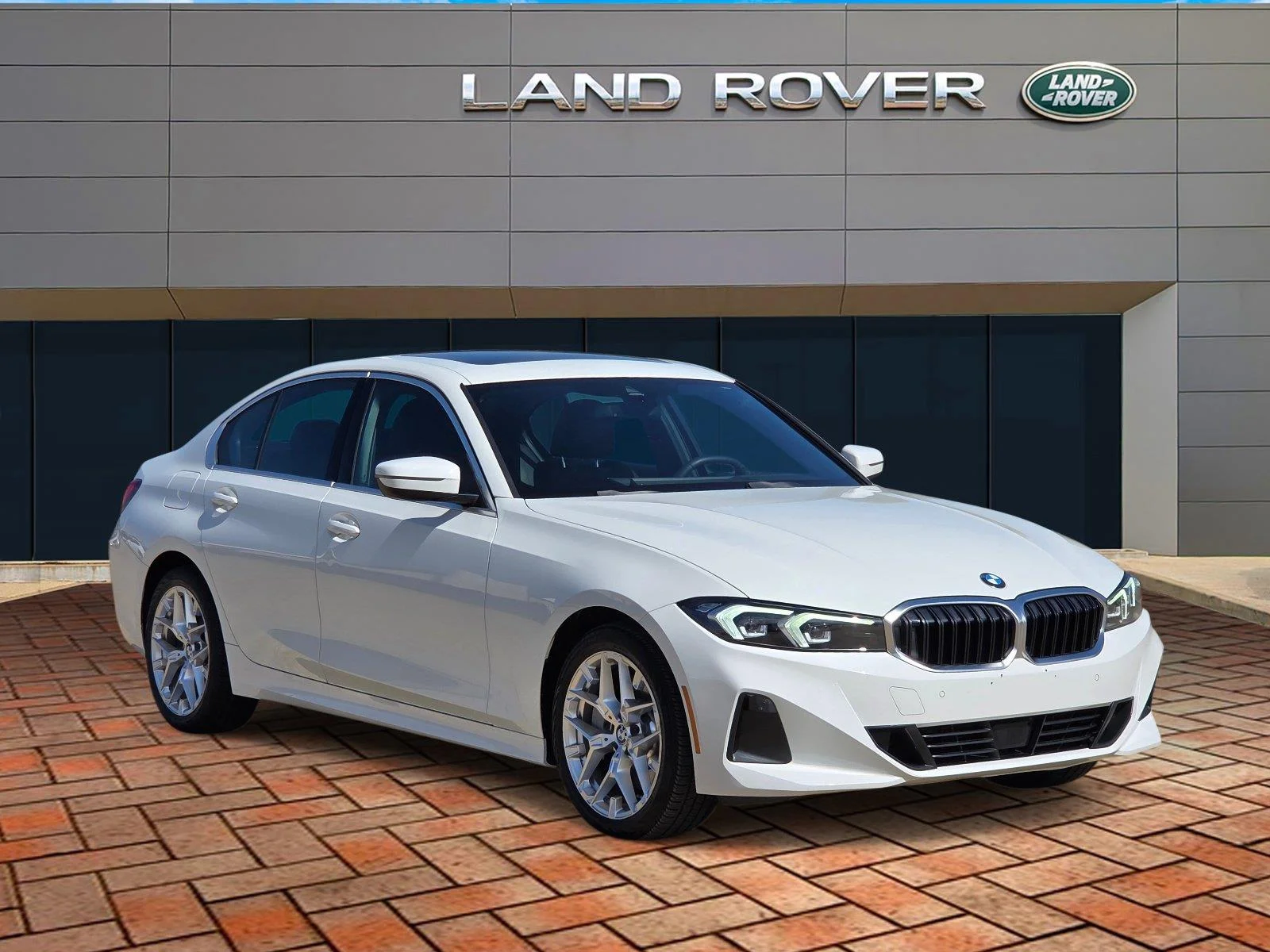 Used 2025 BLACK BMW 330i image 3