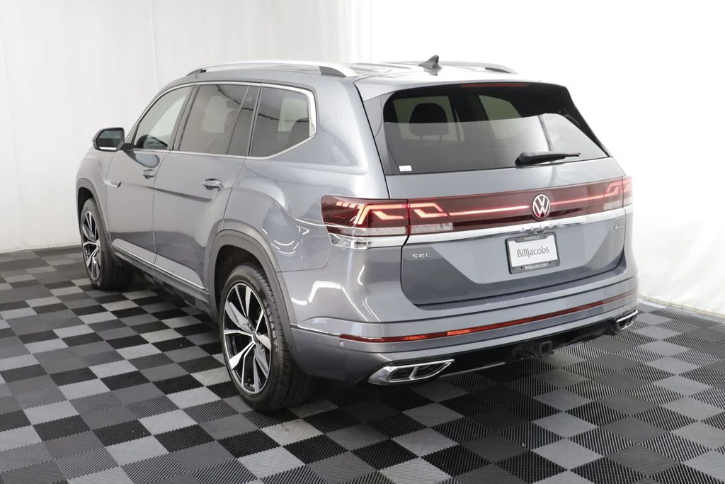 2024 Volkswagen Atlas SEL Premium R-Line - Photo 19
