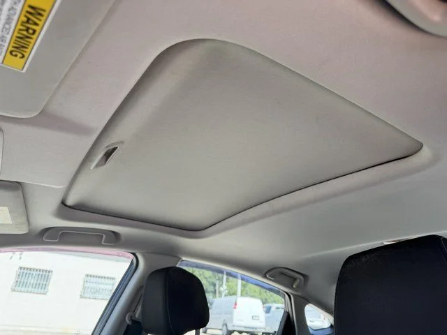 Used 2017  Honda EX-T image 13