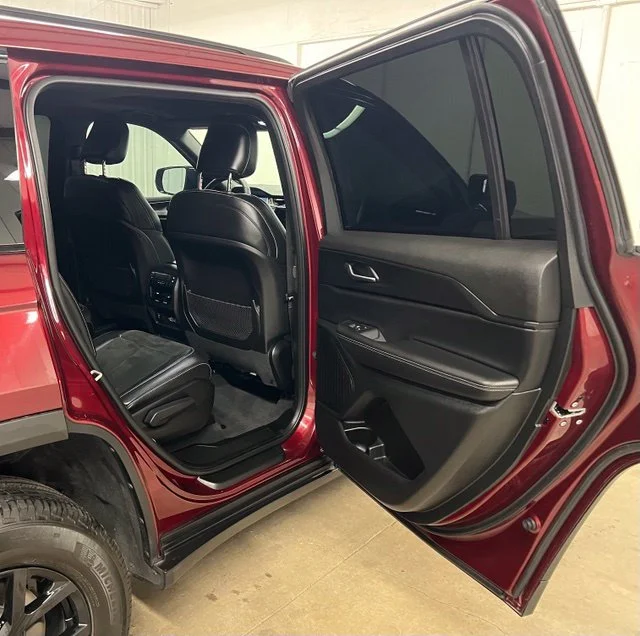 Used 2025 Red Jeep Altitude X image 19