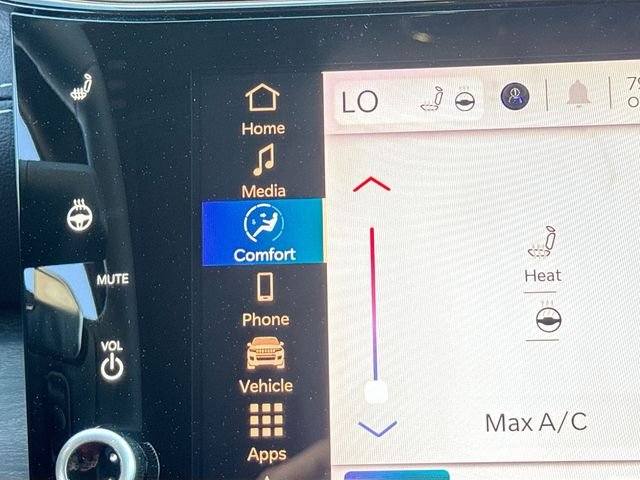 New 2026 White Jeep Altitude image 19
