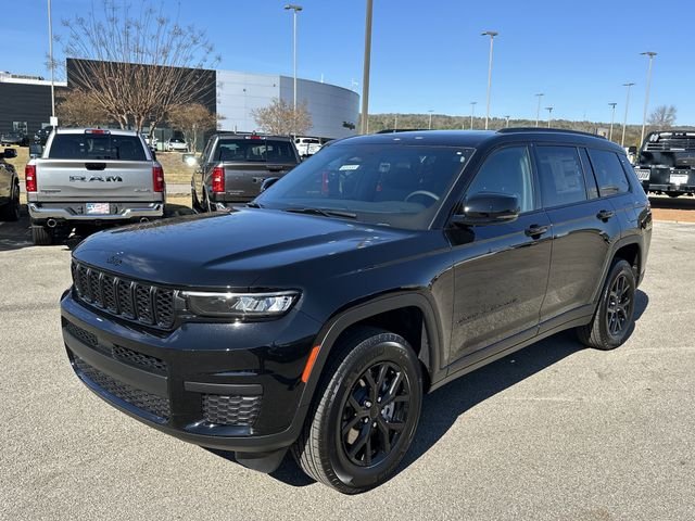 New 2025 Black Jeep Altitude X image 3