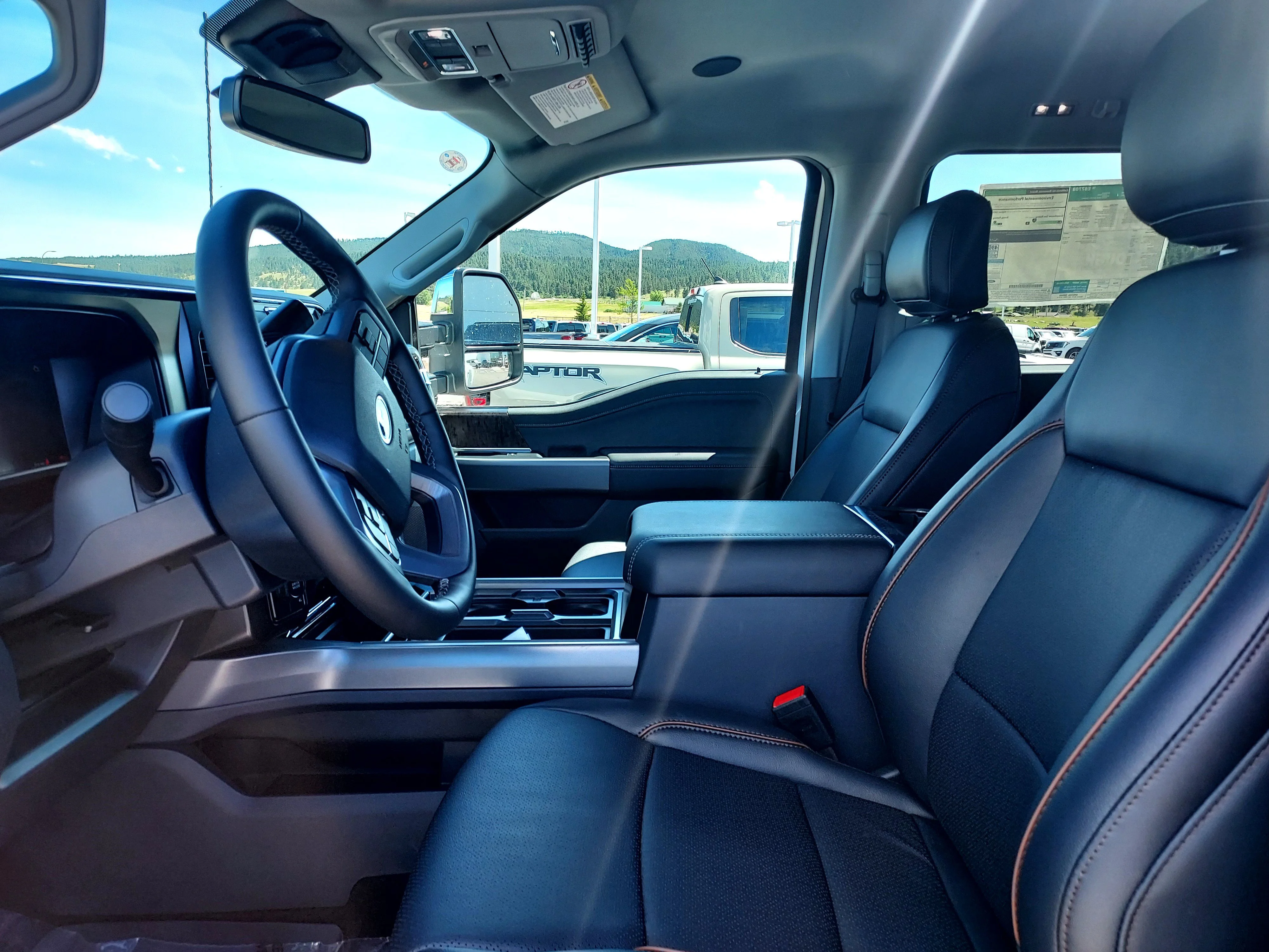 New 2026 Star White Metallic Tri-Coat Ford LARIAT image 14