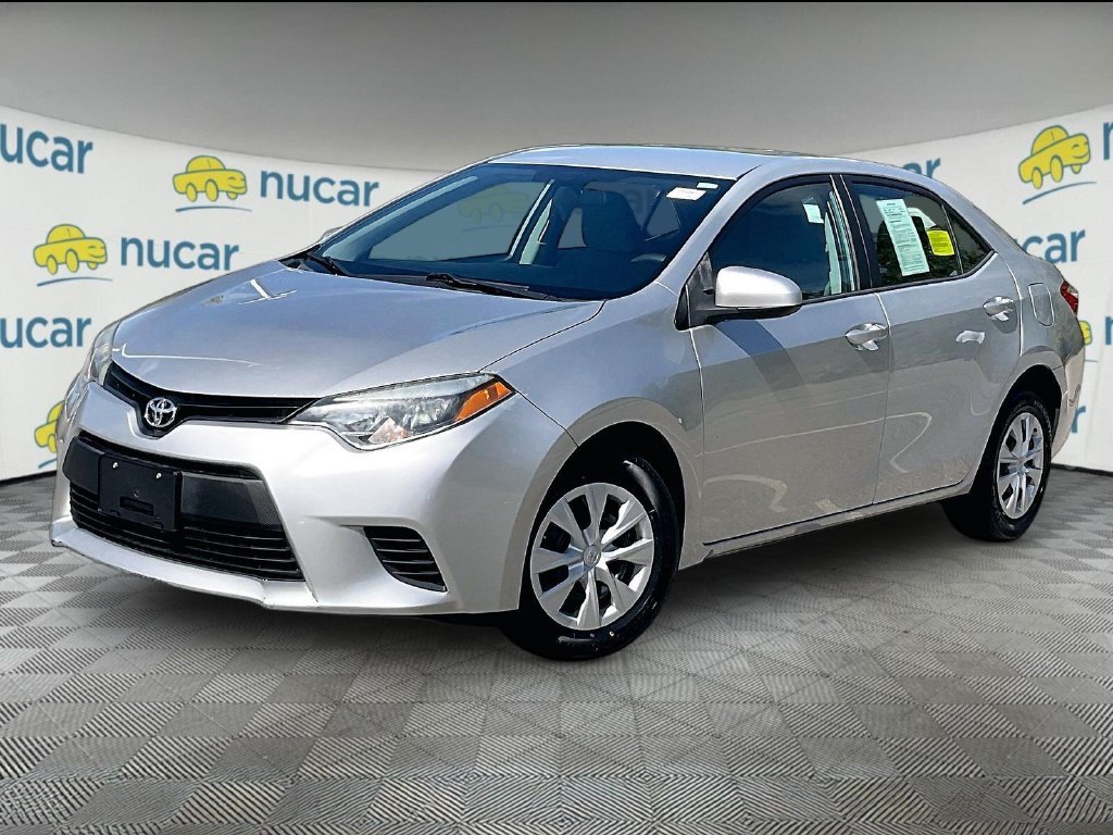Used 2015 Silver Toyota L image 3