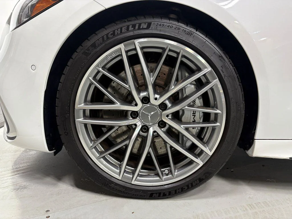 Used 2024 MANUFAKTUR Moonlight White Metallic Mercedes-Benz C 43 AMG® image 39