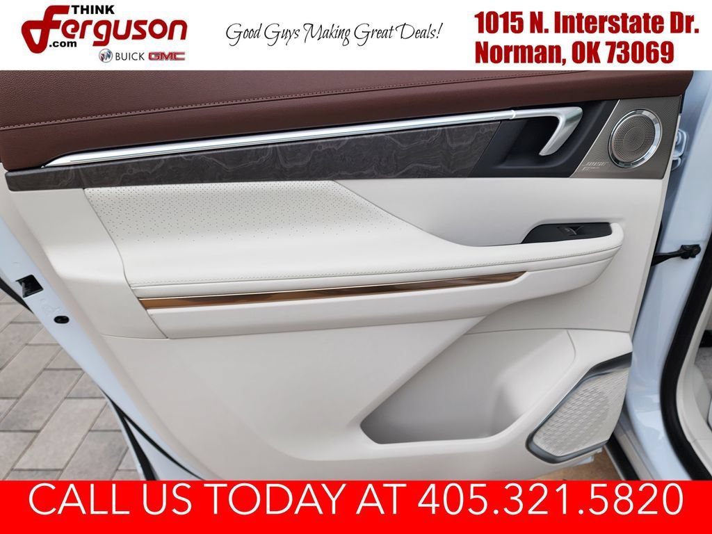 2026 Buick Enclave Avenir - Photo 44