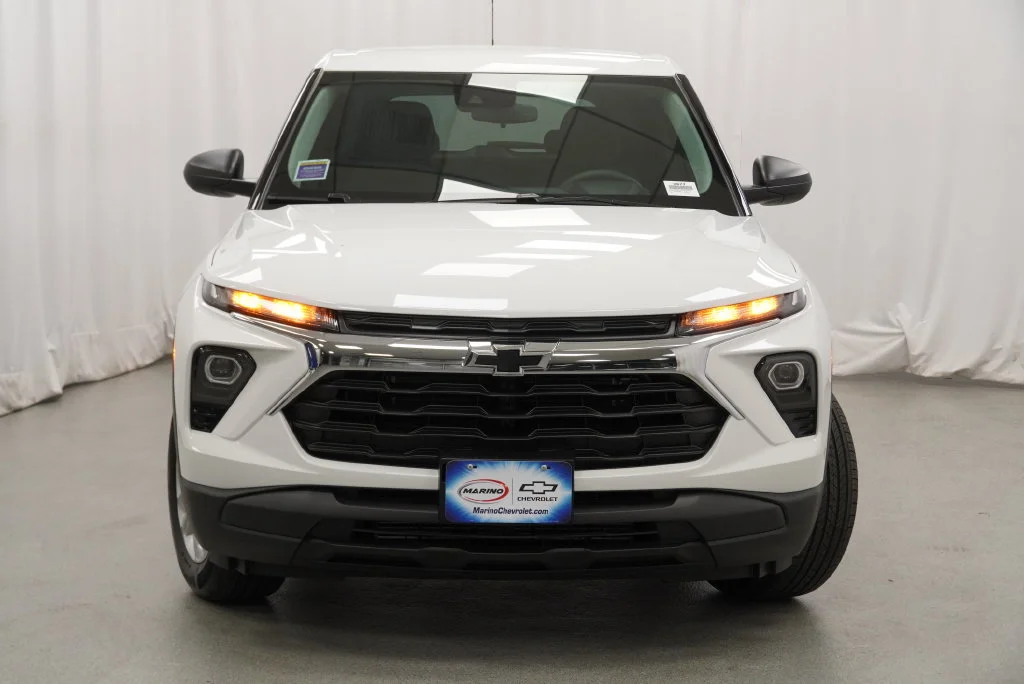 New 2026 Summit White Chevrolet LS image 11