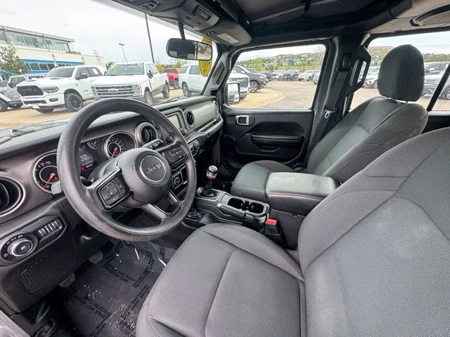 Used 2020 Gray Jeep Sport 4x4 image 13