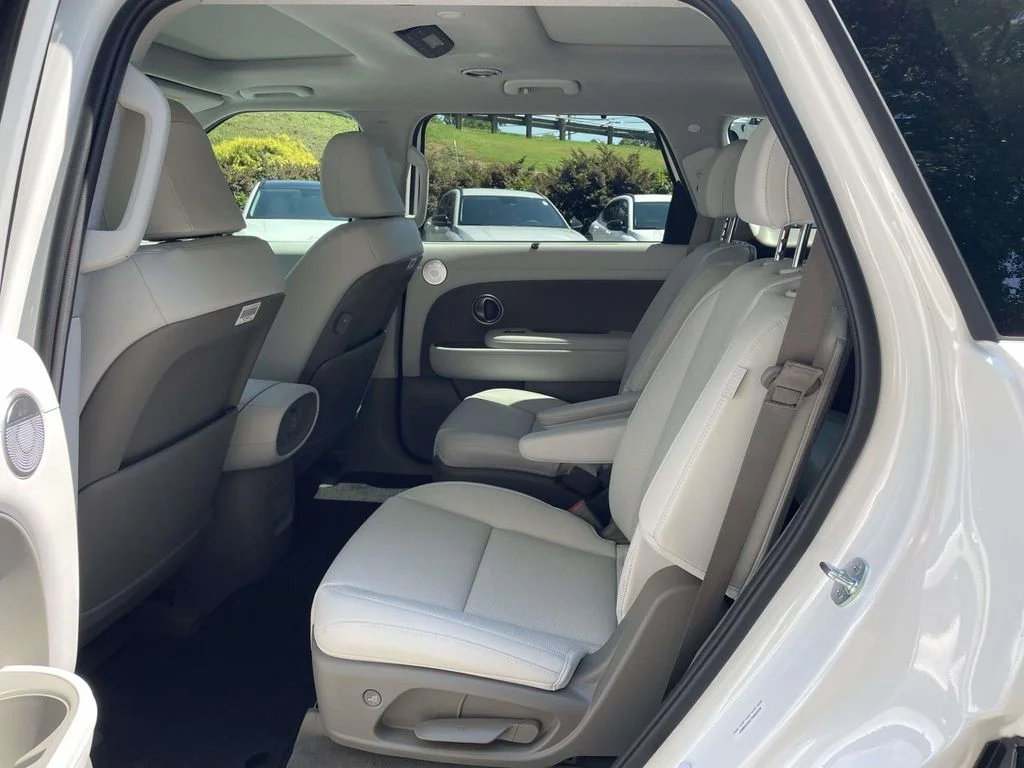 New 2026 White Hyundai Limited image 11