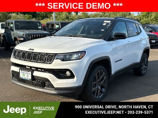 New 2025 Bright White Clear-Coat Exterior Paint Jeep Limited image 5