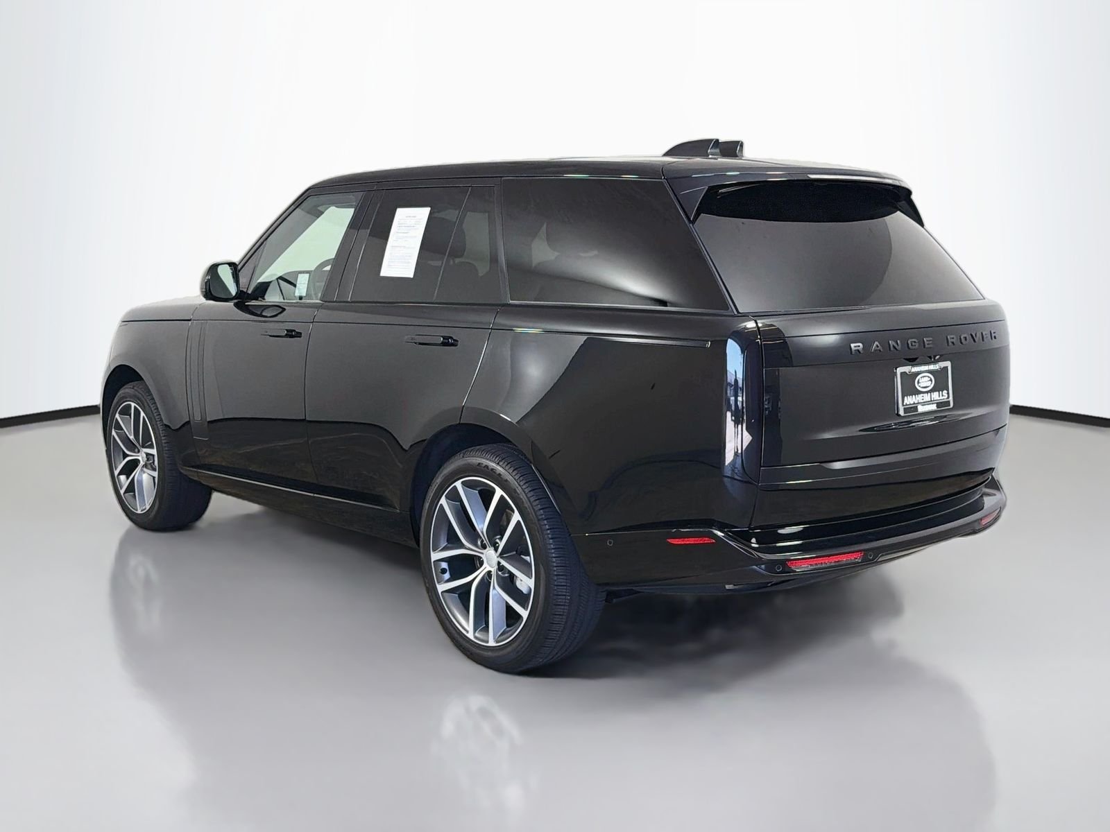 Certified Used 2024 Santorini Black Metallic Land Rover SE image 3