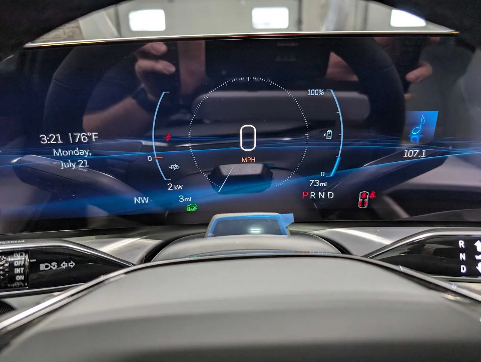 2026 Cadillac VISTIQ Luxury - Photo 23