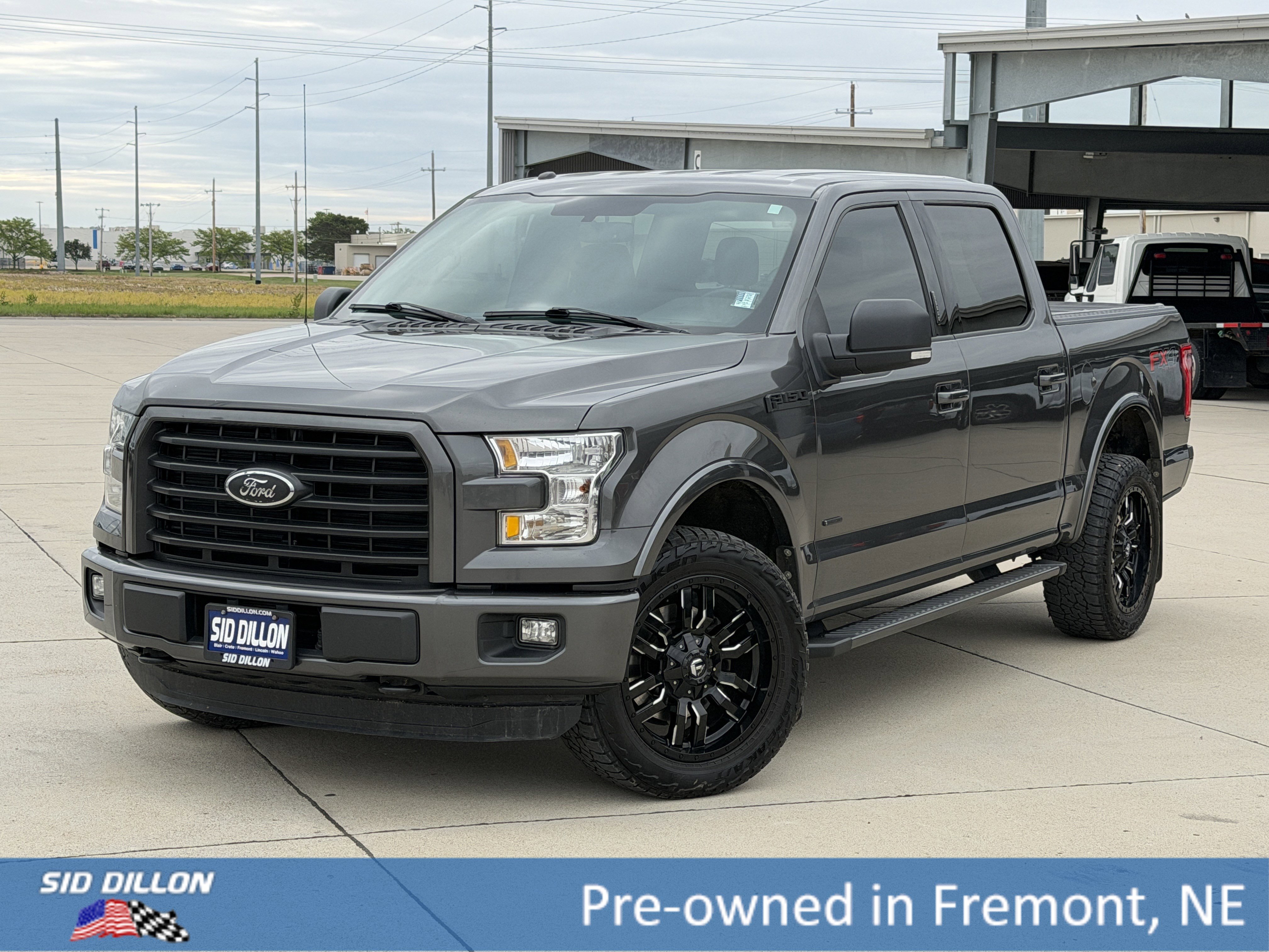 2015 Ford F-150 XLT 4x4 SuperCrew 145-in's photo