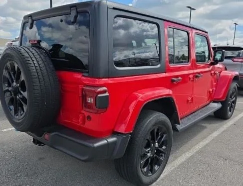 Used 2022 Red Jeep Unlimited Sahara 4xe image 9
