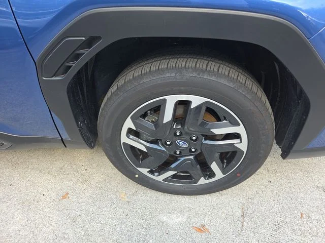 New 2026 DAYBREAK BLUE PEARL Subaru Limited Hybrid image 10