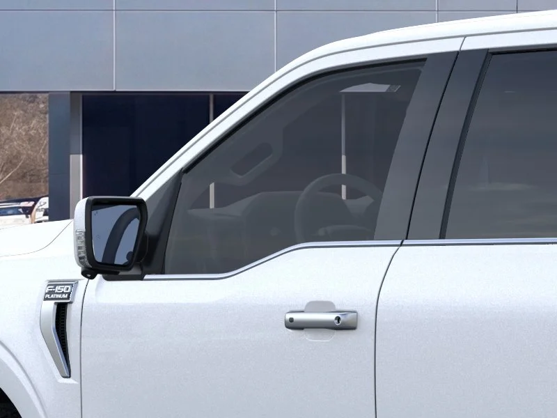 New 2026 Star White Metallic Tri-Coat Ford Platinum® image 20