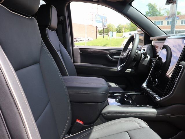 2026 GMC Yukon XL Elevation - Photo 8