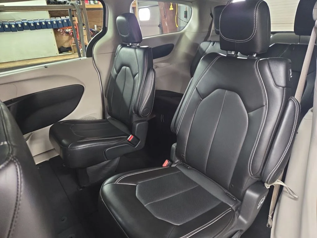 Used 2024 White Chrysler Touring L image 23