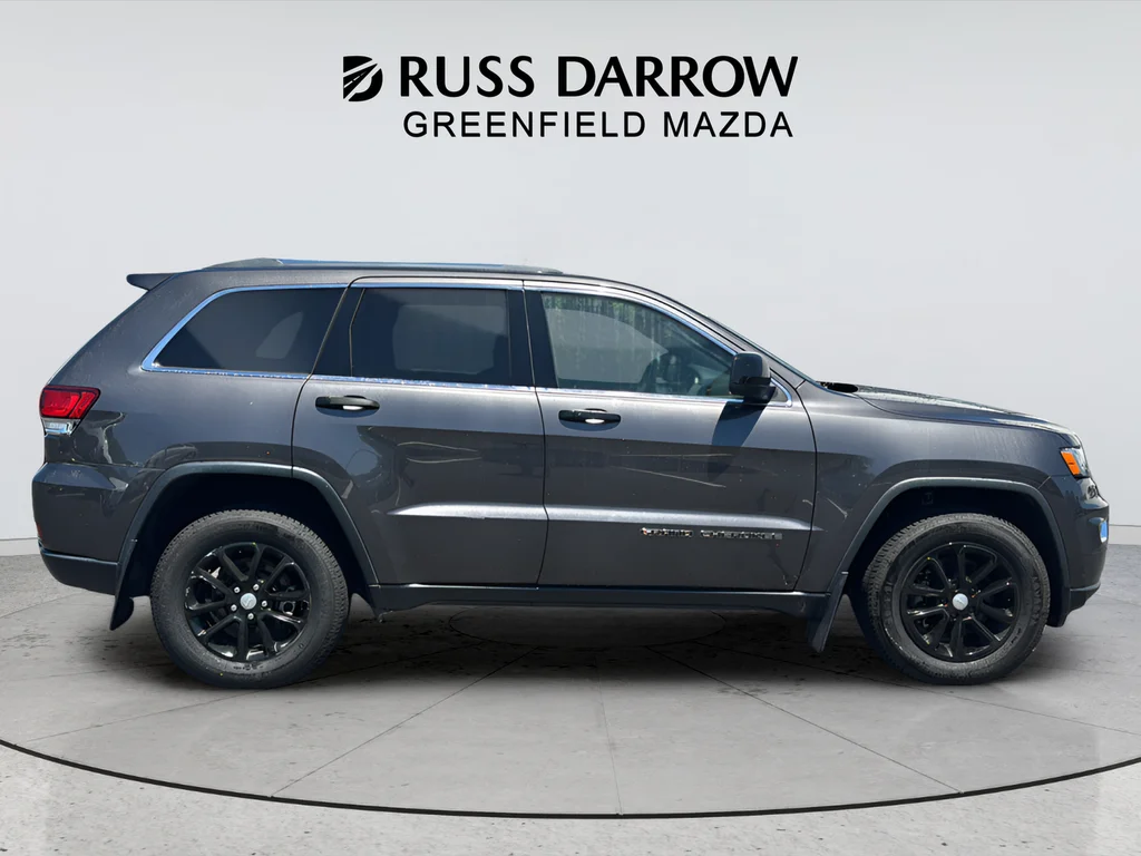 Used 2021 Gray Jeep Laredo X image 6