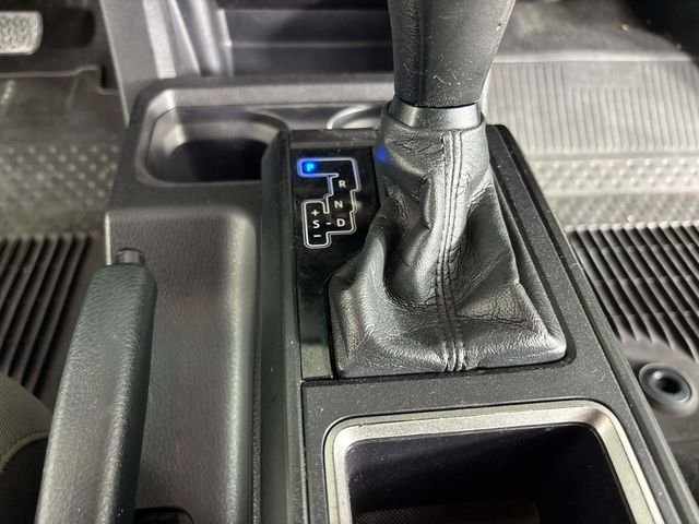 Used 2022 Gray Toyota SR image 17