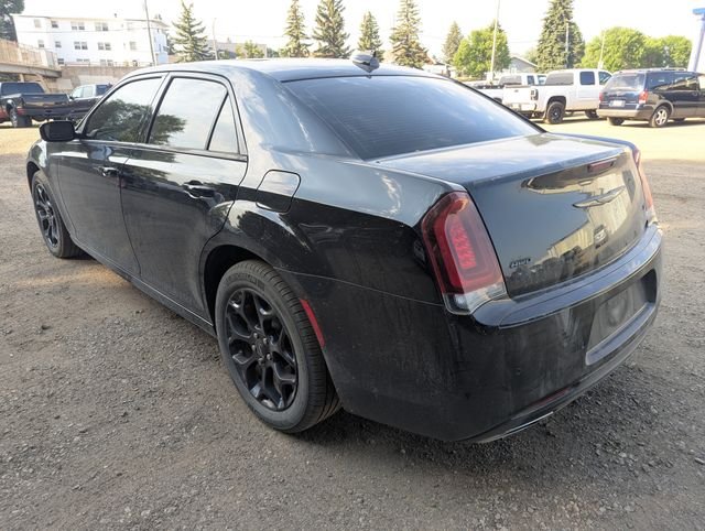 Used 2023 Black Chrysler Touring image 16