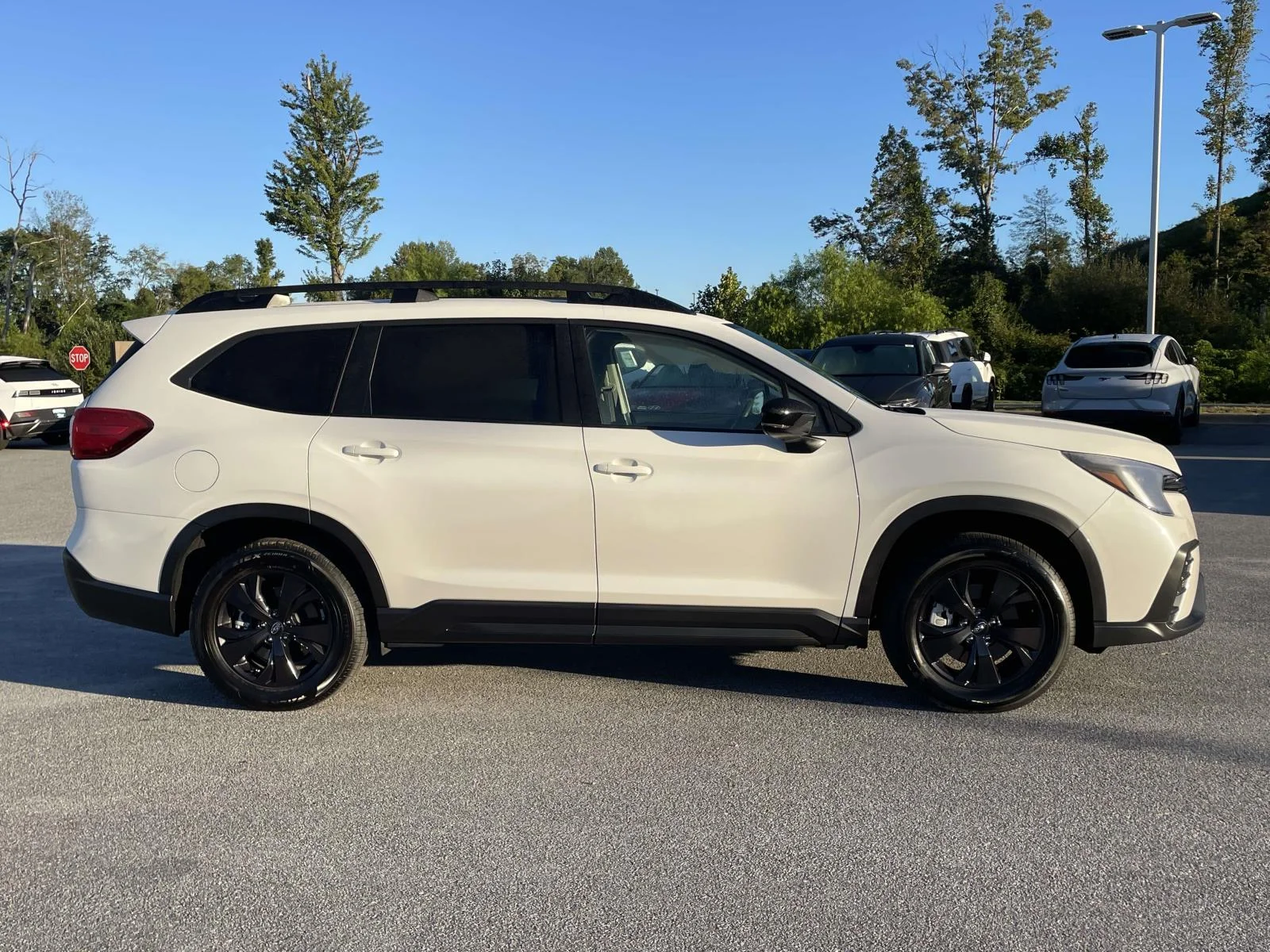 Used 2026 Crystal White Pearl Subaru Premium image 26