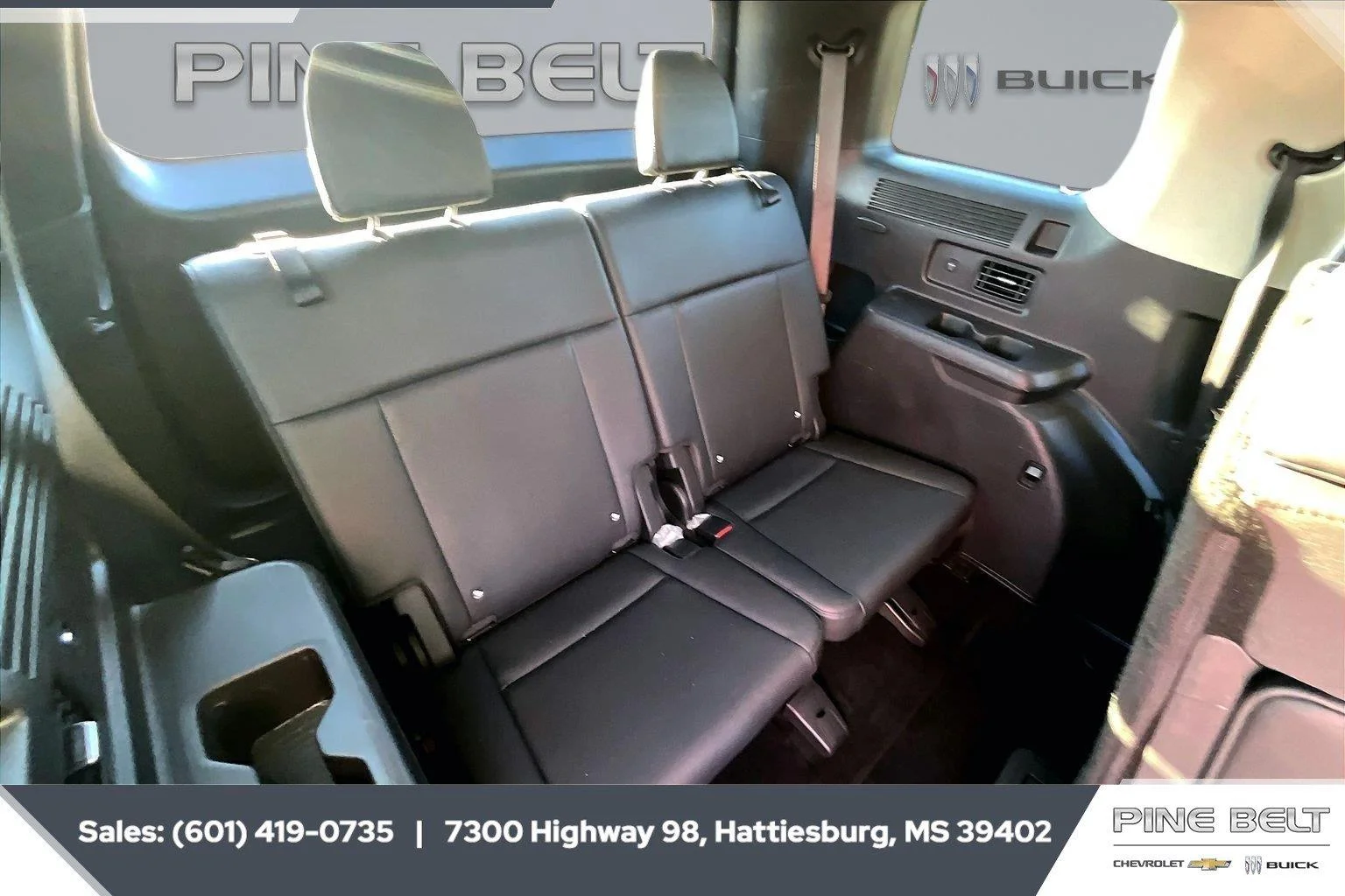 Used 2026 Phantom Black Hyundai SEL image 21