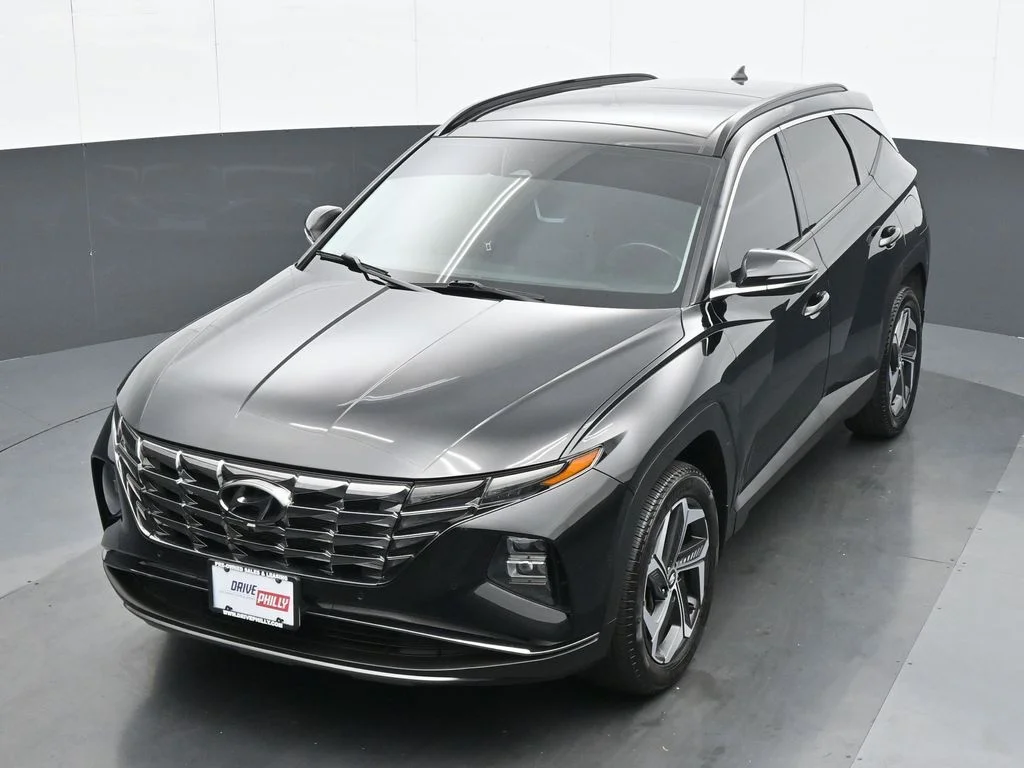 Used 2024 Black Hyundai Limited image 16
