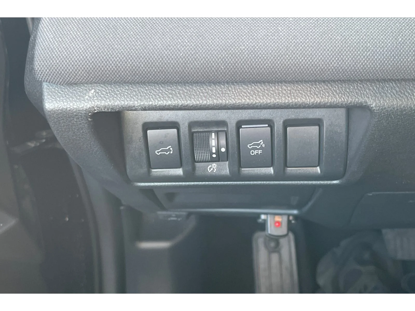 Used 2025 CRYSTAL BLACK SIL Subaru Premium image 39