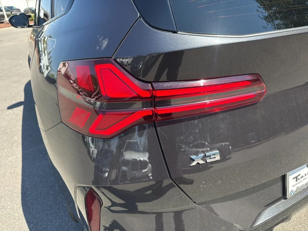 Used 2026 Dark Graphite Metallic BMW M50 xDrive image 28