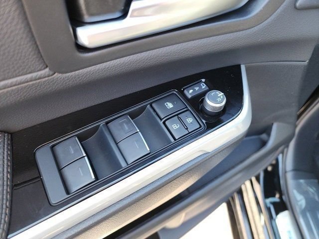 Used 2025 Midnight Black Metallic Toyota Platinum image 26