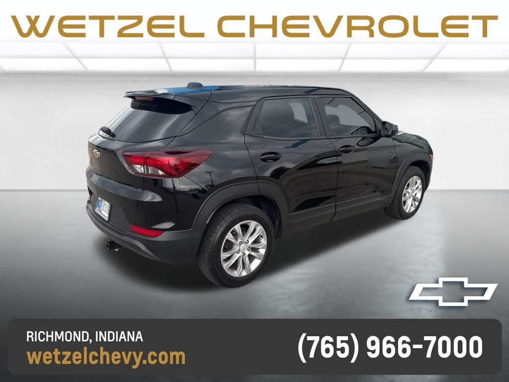 Used 2021 Black Chevrolet LS image 5