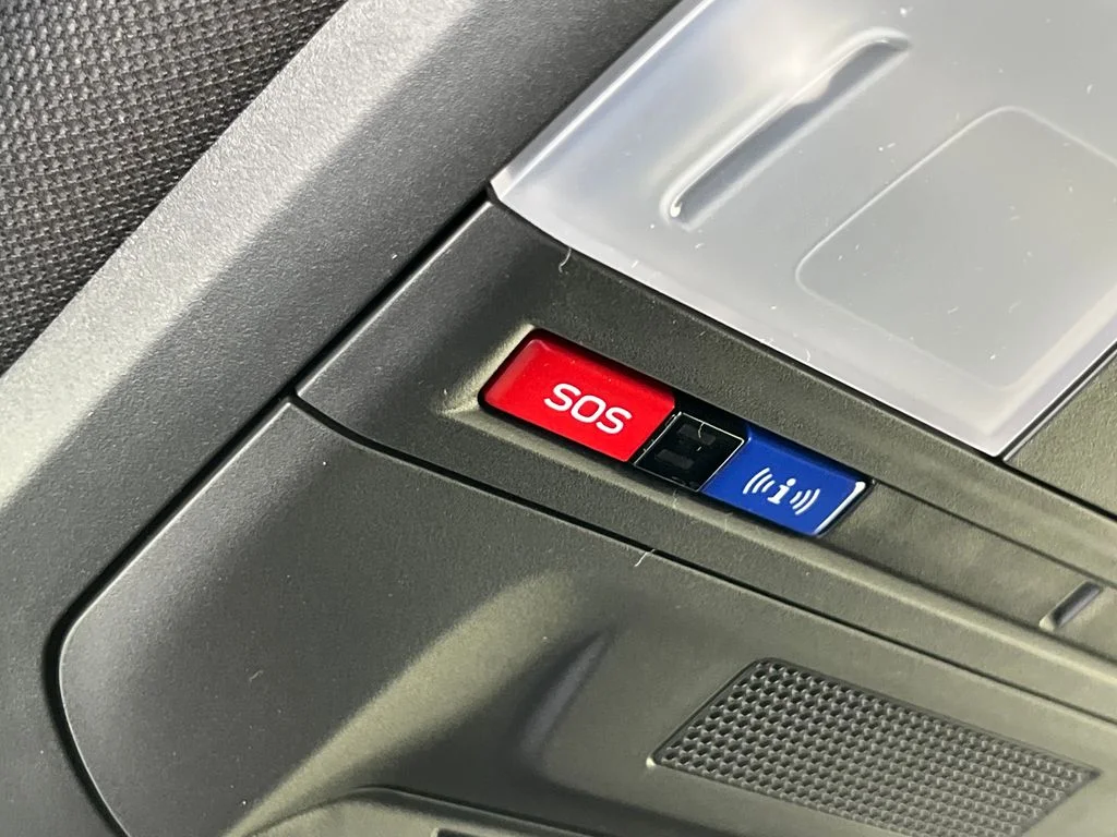 New 2026 ICE SILVER METALLIC Subaru Base image 32