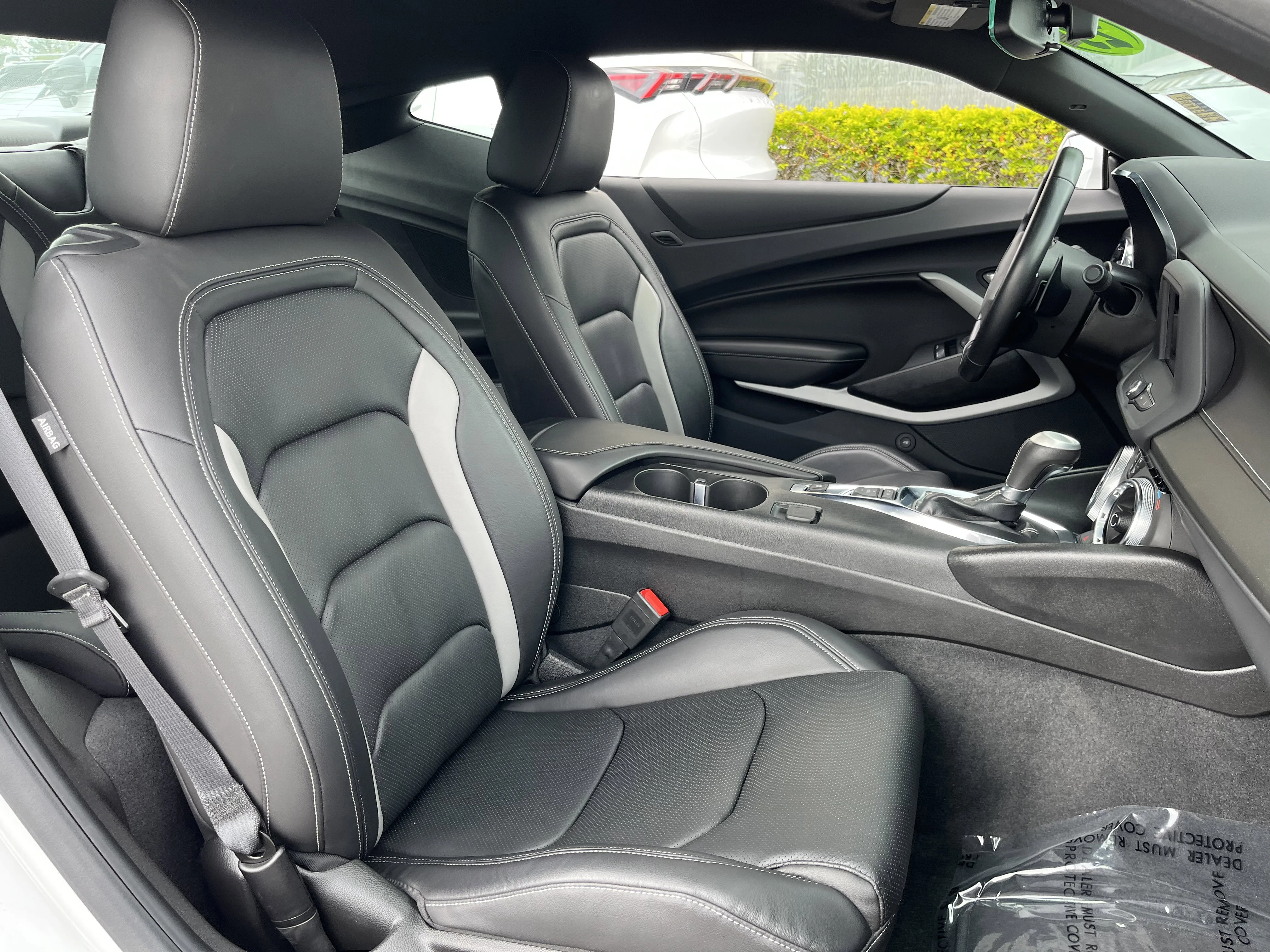 Used 2023 Summit White Chevrolet 2LT image 18