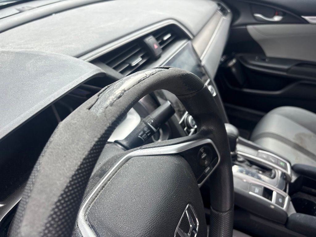 Used 2016  Honda EX-T image 15