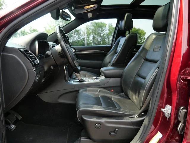 Used 2020 Red Jeep Overland image 15
